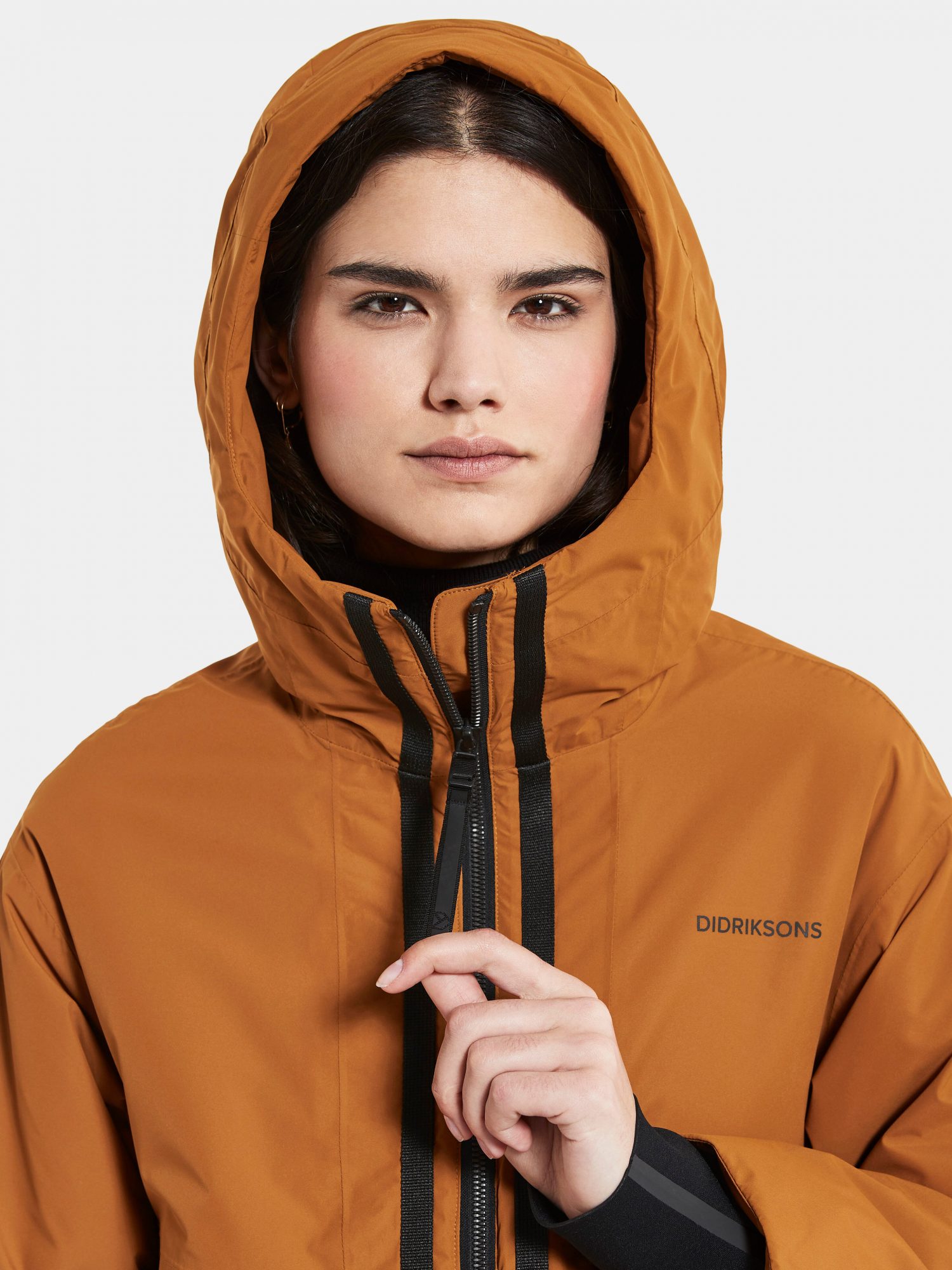 Didriksons Aino Parka - Cayenne