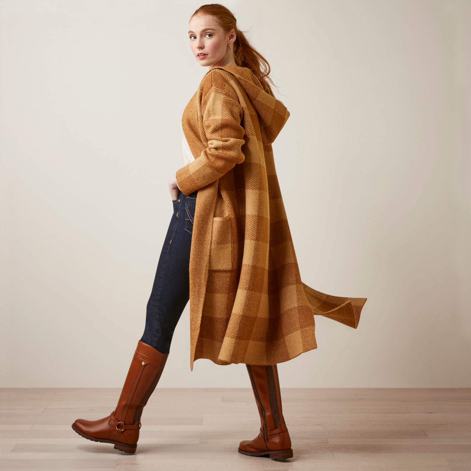 Ariat Saratoga Cardigan - Camel Buffalo